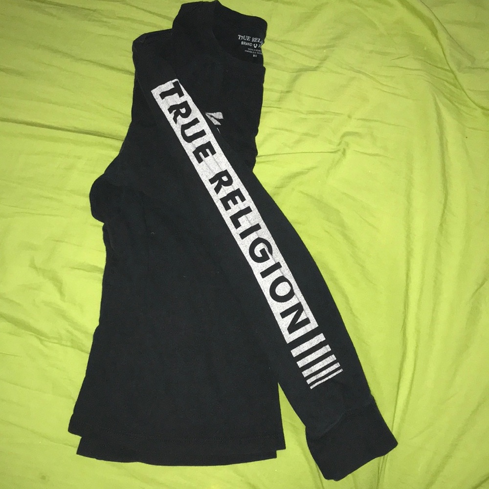 Medium true religion long sleeve shirt